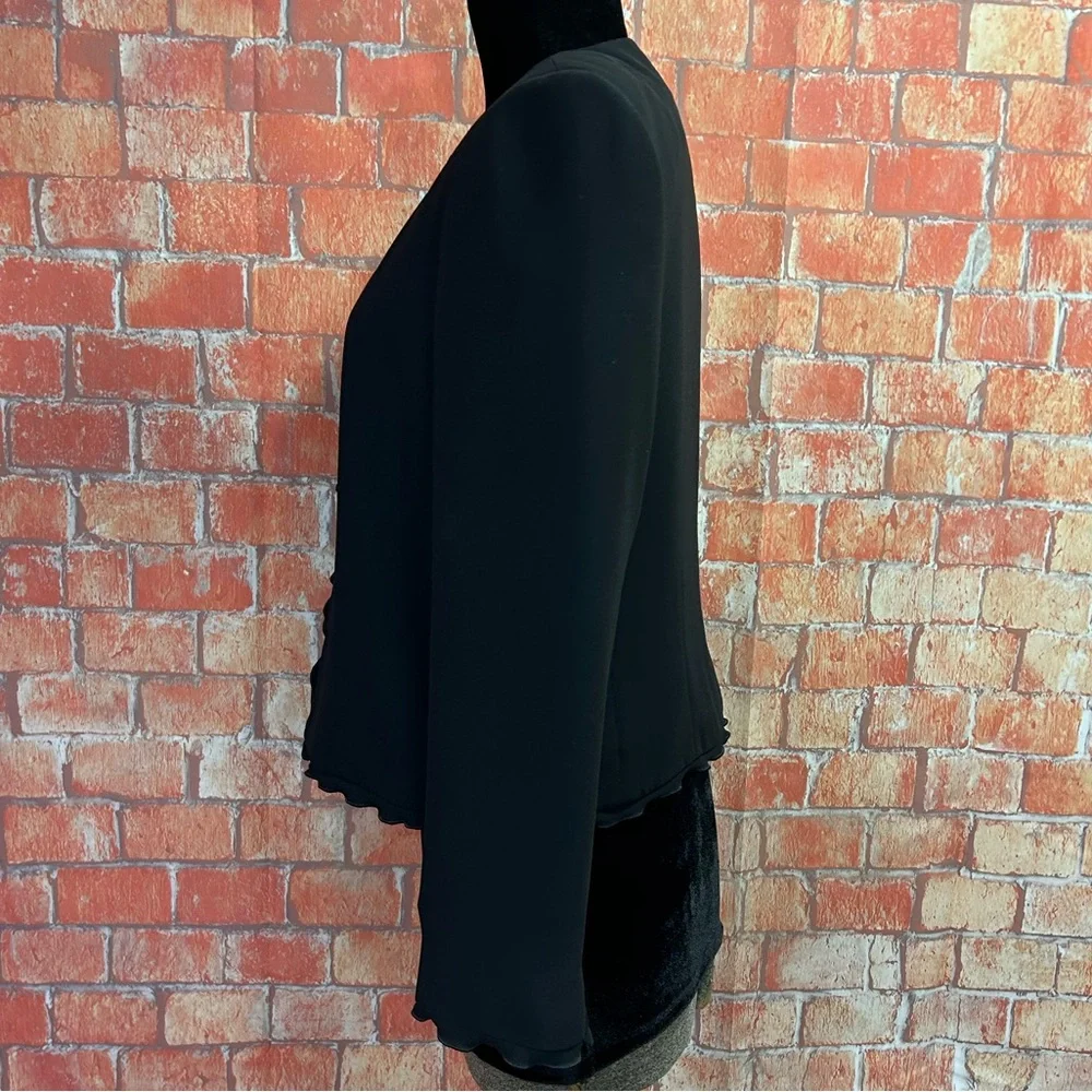 Harve‎ Benard Vintage Ruffle Trimmed Crepe Blazer